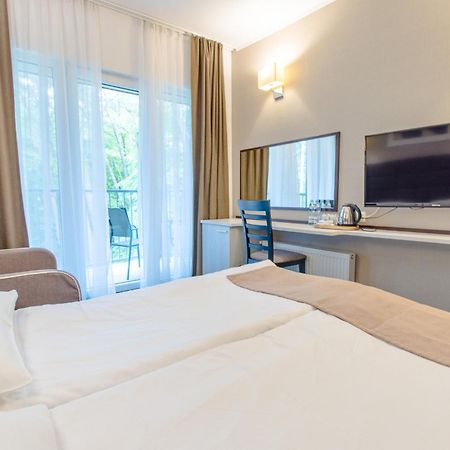 Waterside Resort Дарлувко Экстерьер фото