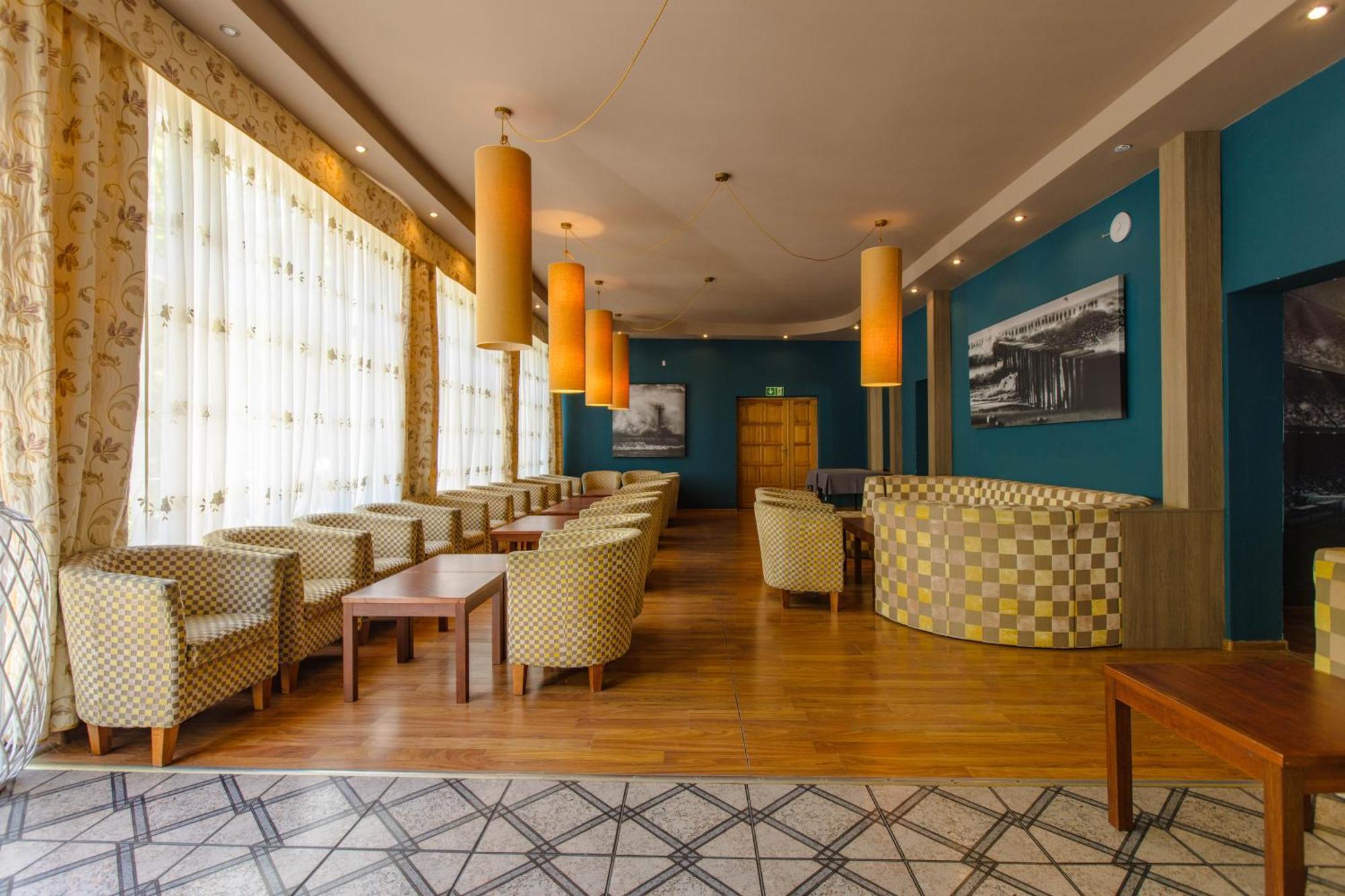 Waterside Resort Дарлувко Экстерьер фото