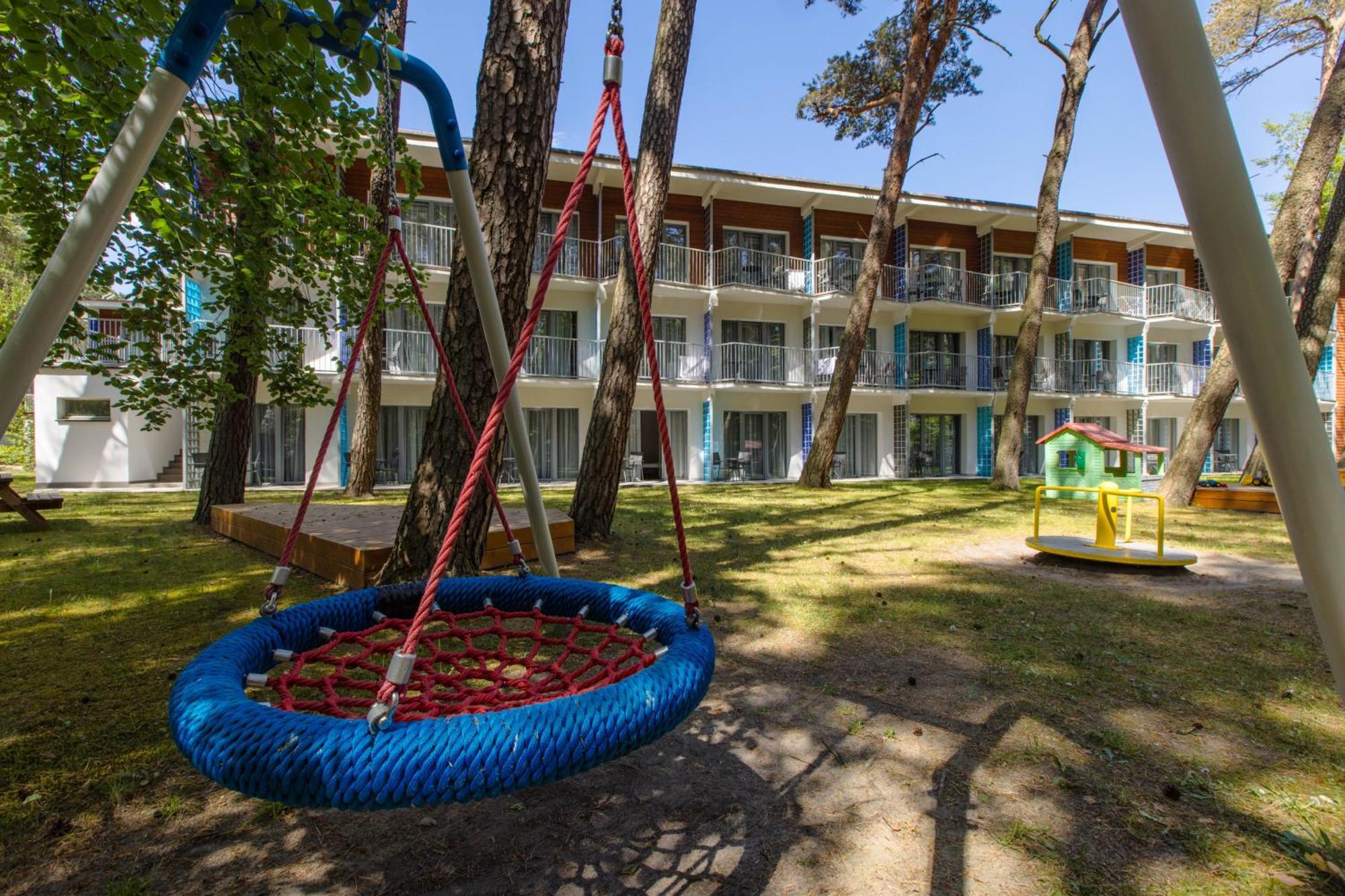 Waterside Resort Дарлувко Экстерьер фото