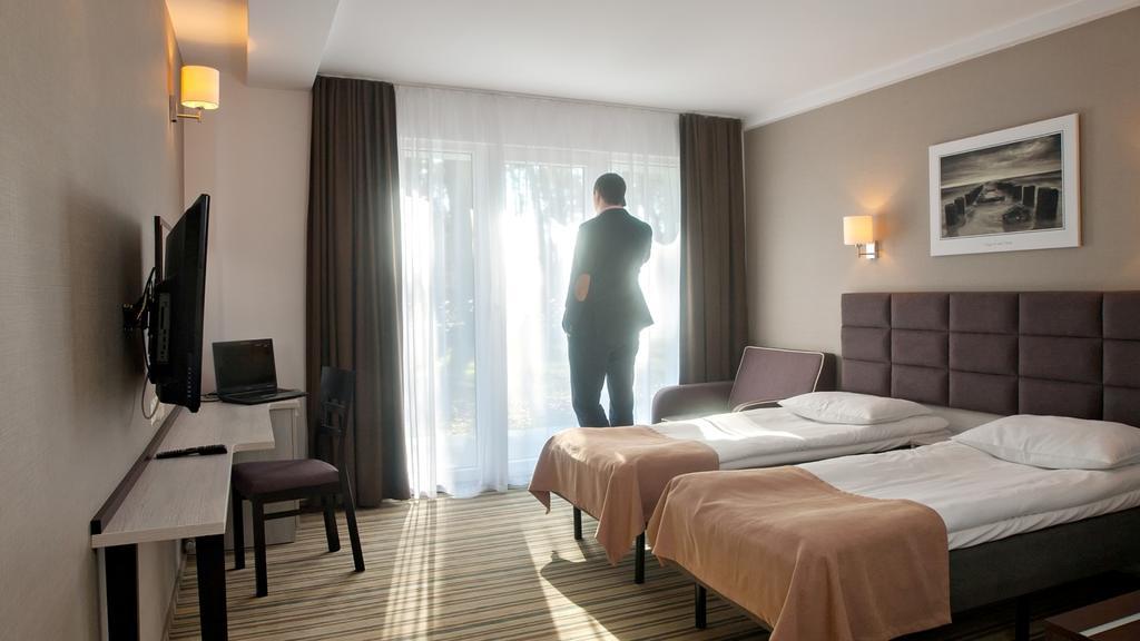 Waterside Resort Дарлувко Экстерьер фото