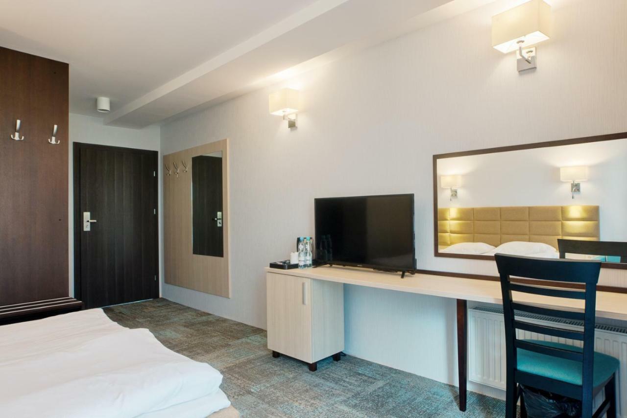 Waterside Resort Дарлувко Экстерьер фото